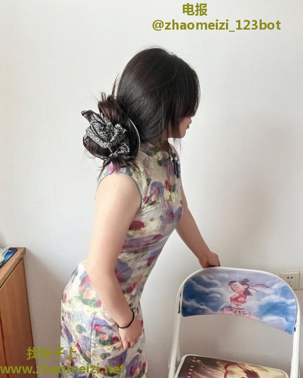 个人温柔美女