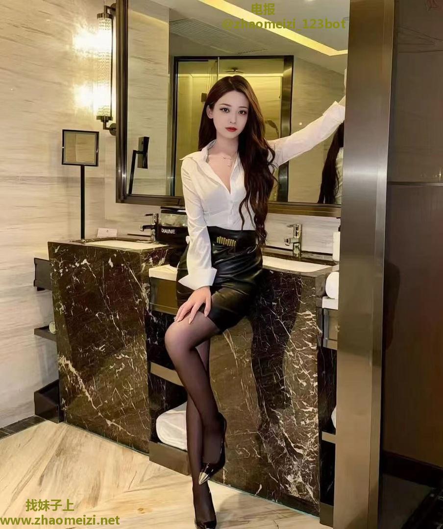 性感情趣小妹