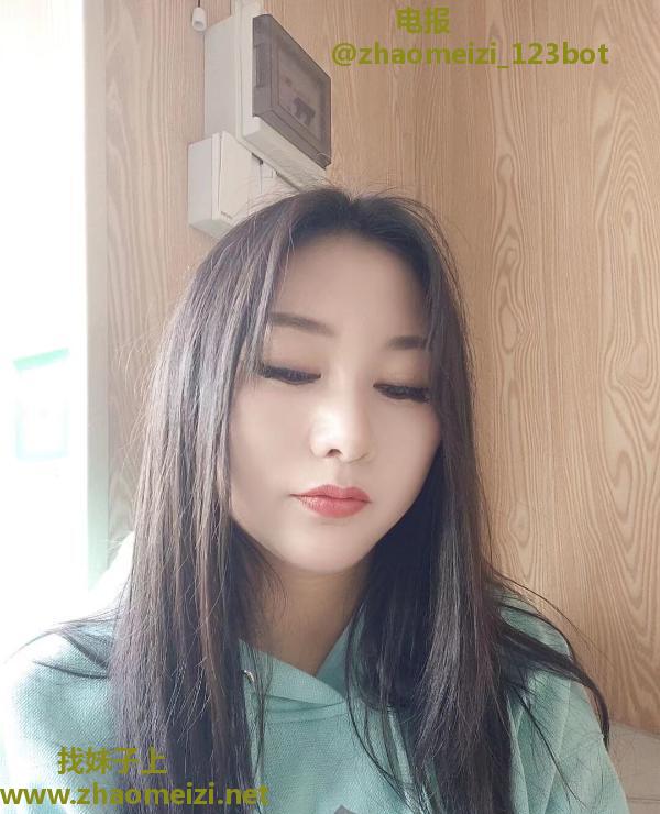 风骚少妇梦雪