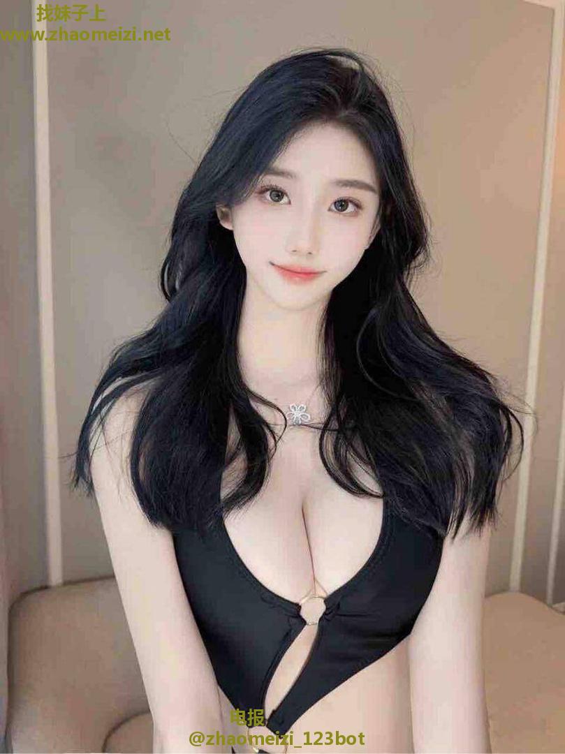 白嫩美鲍多汁姐姐