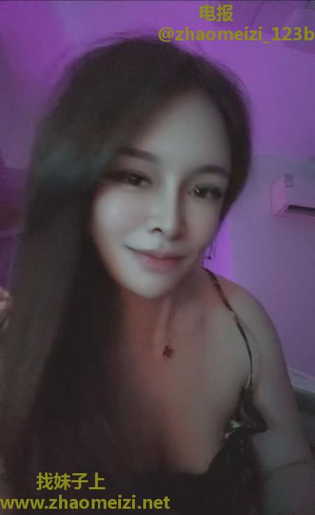 洪山御姐允儿