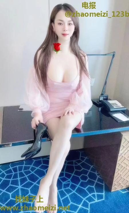 宝安大胸小猪宝