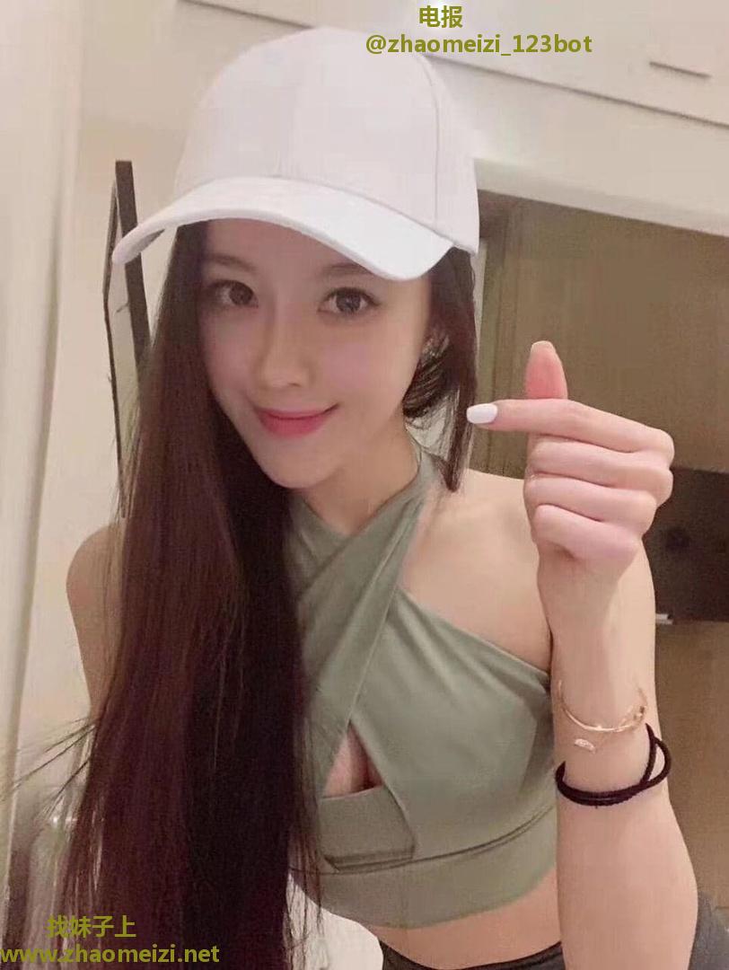 长腿纯欲诱人姐姐
