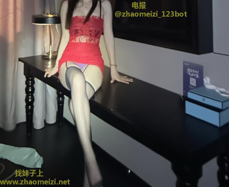 白云大长腿诗诗