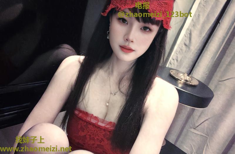 白云大长腿诗诗