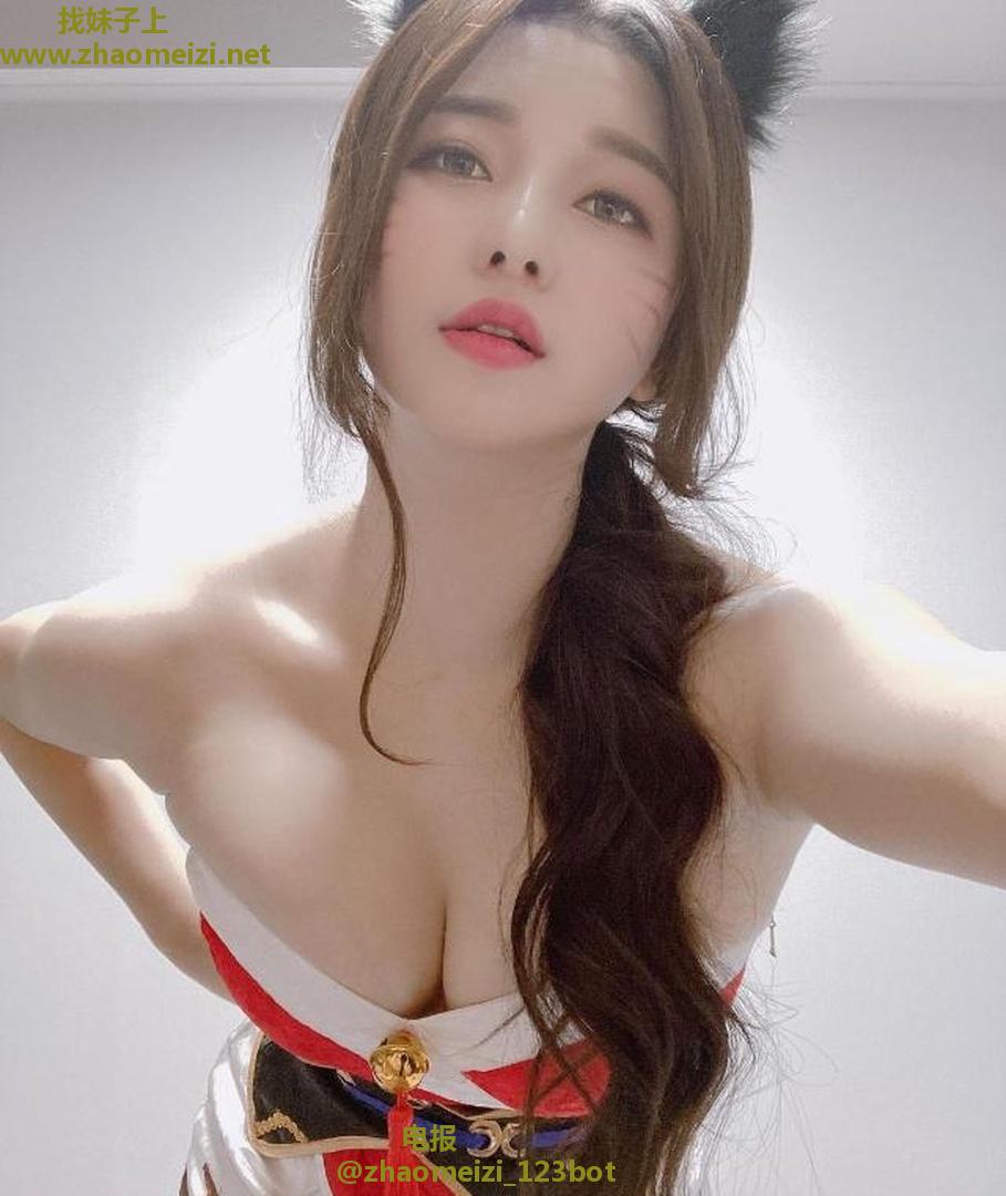 胸大水多骚妹粉嫩