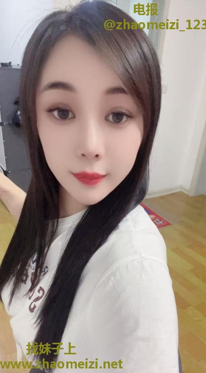 骚骚的少妇