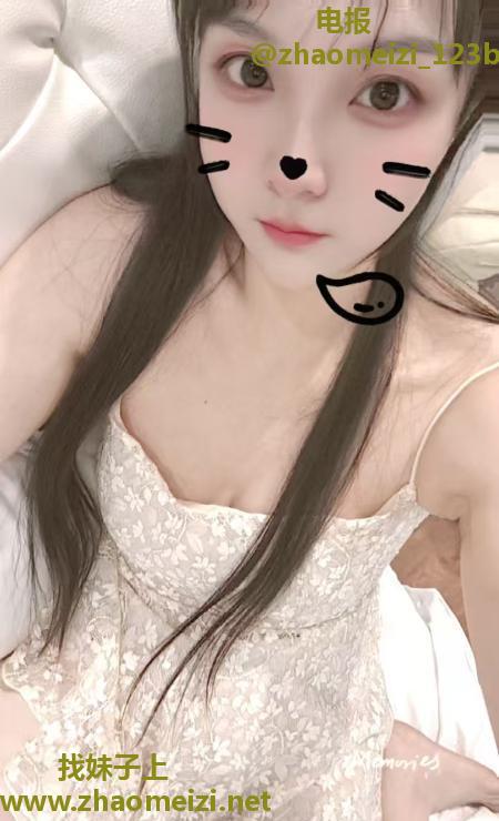 上城居家文静人妻