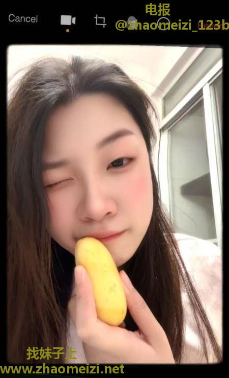 蜀山气质嫩妹青青