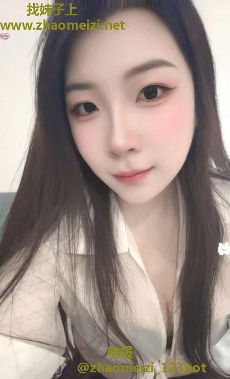 蜀山气质嫩妹青青