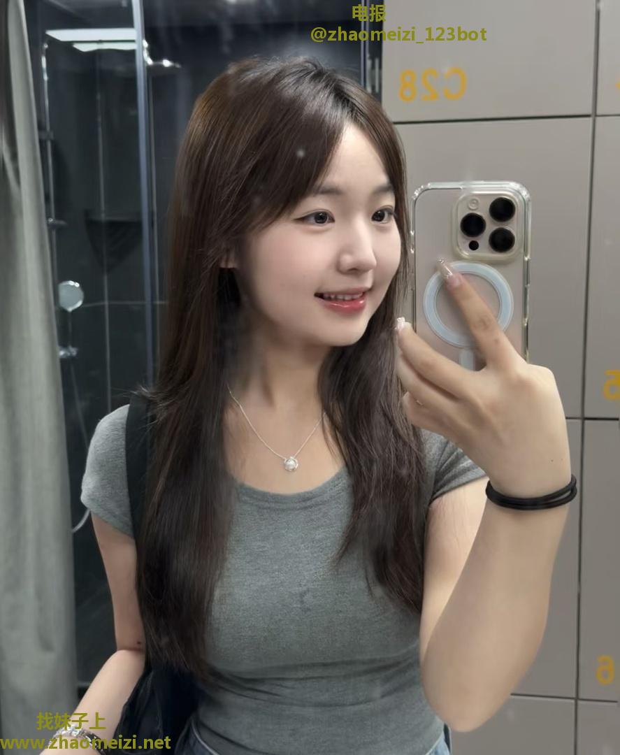 白虎身材不错