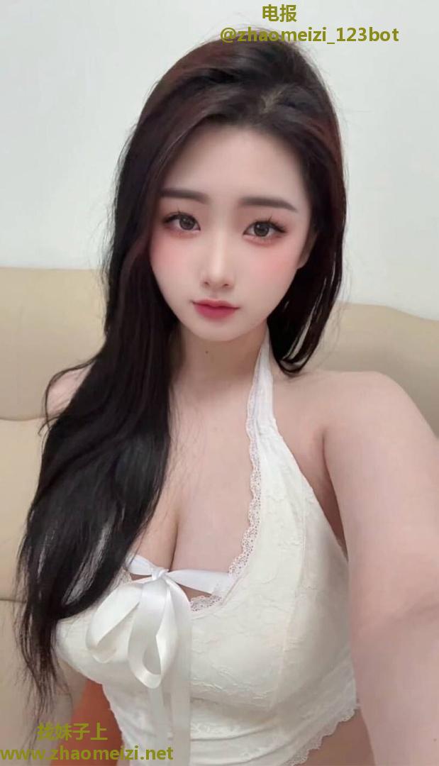 松山诱人韵味少妇