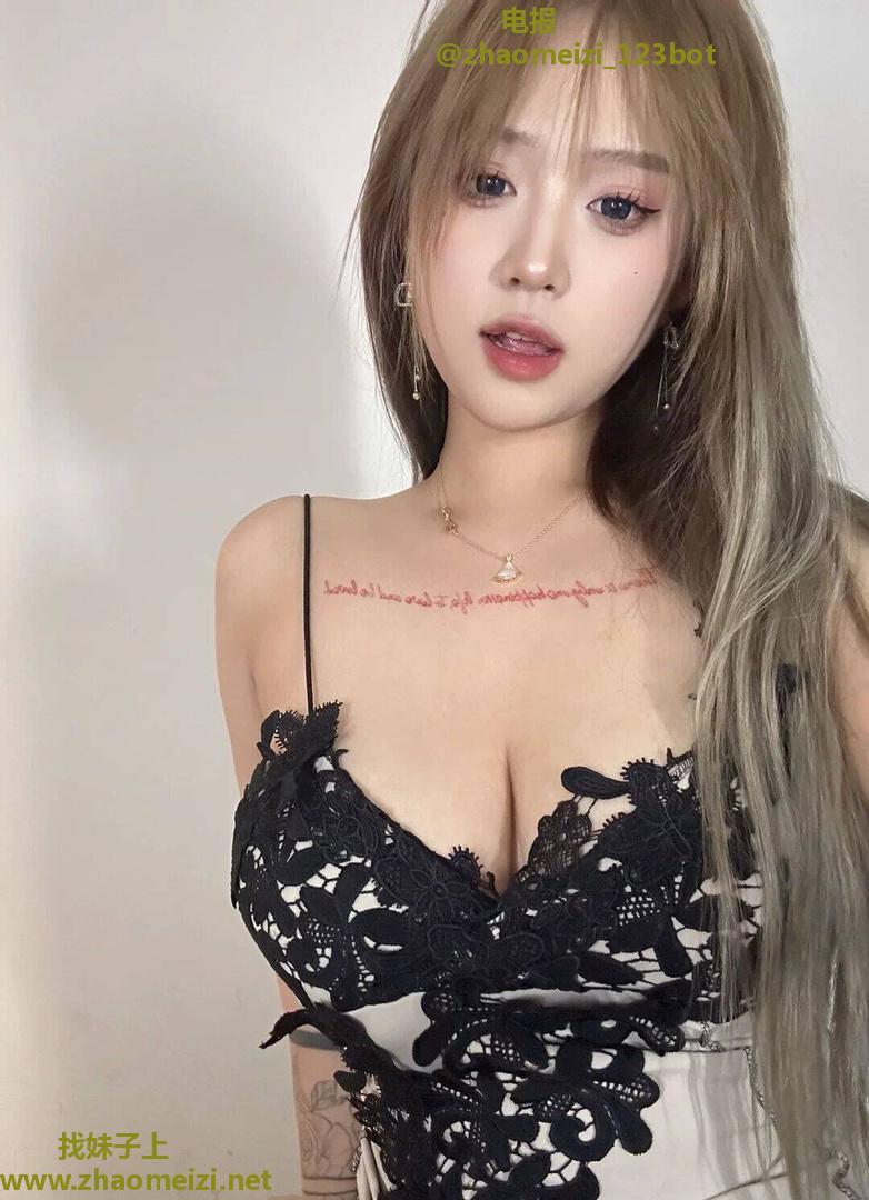 铁西大胸兼职美女