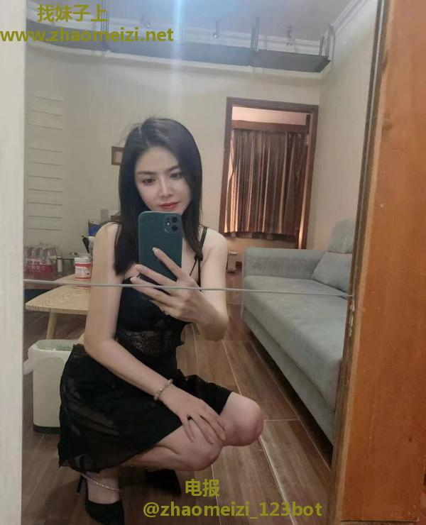成华身材丰满少妇