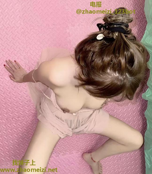 西青大奶小妹