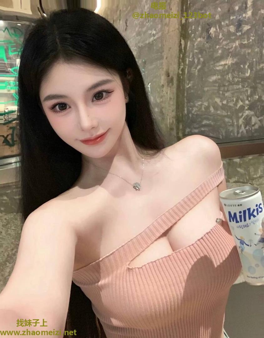 敏感白嫩大奶妹