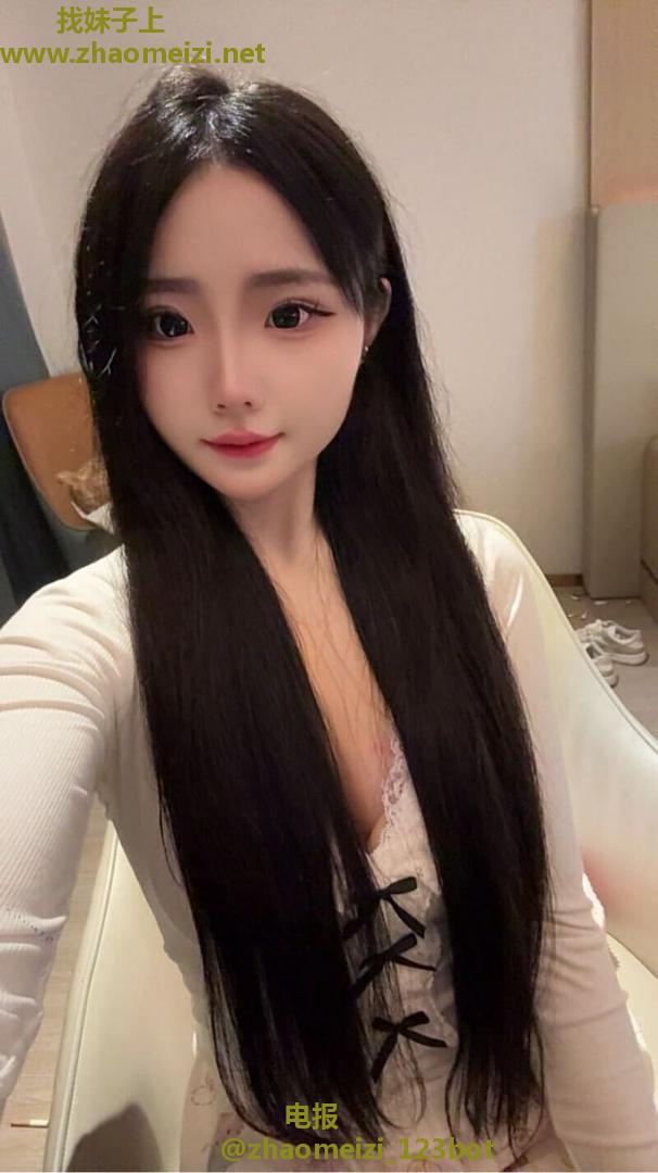 下面粉嫩多水妹妹