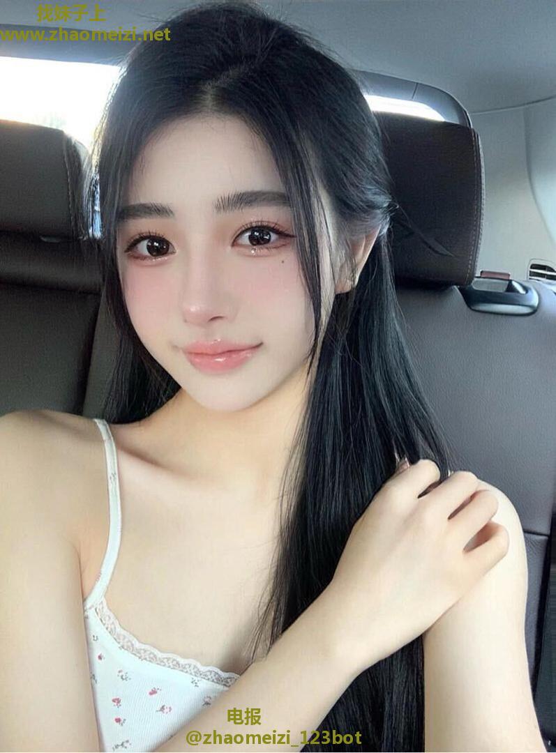 白嫩水多年轻小妹