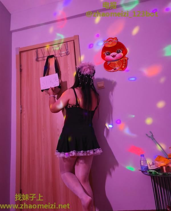 西安龙首原C口少妇