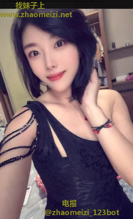 洋洋小姐姐