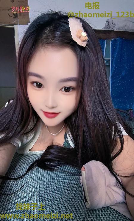 白云服务系美少妇