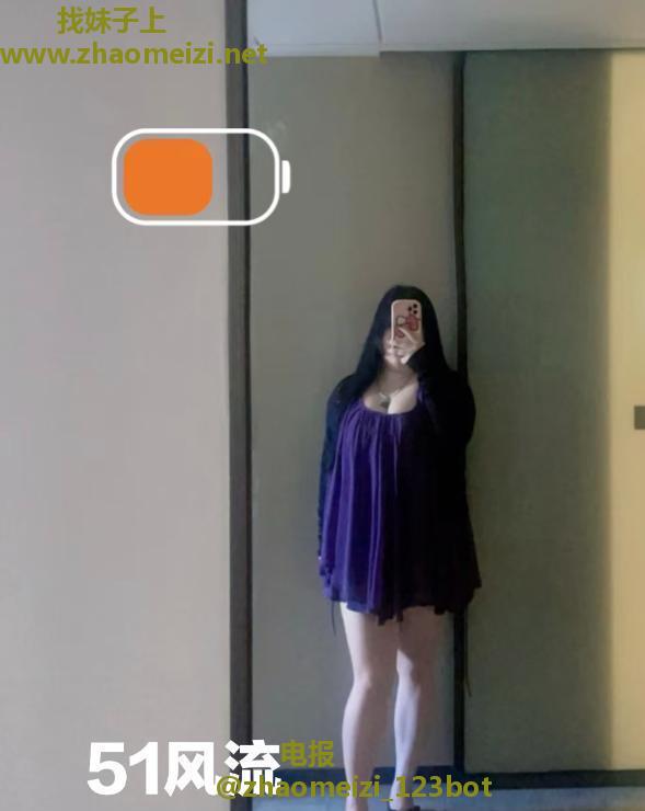 潜水街卡戴珊小萍