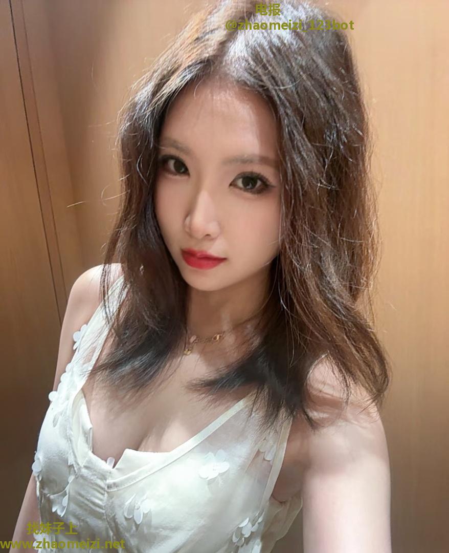 情趣丰满肥臀熟女