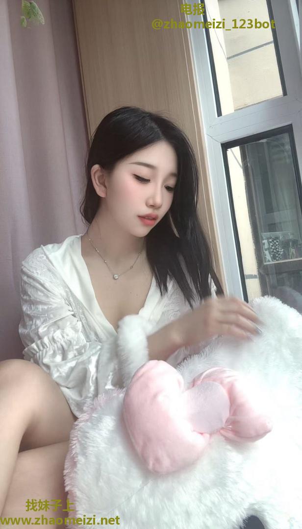 二战西安美女姐姐