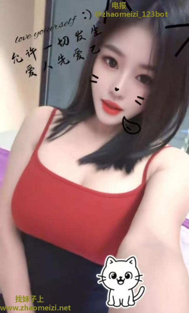 巨乳F杯小宝