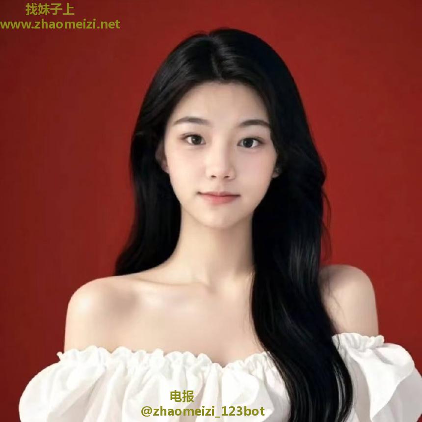 粉嫩小萌妹