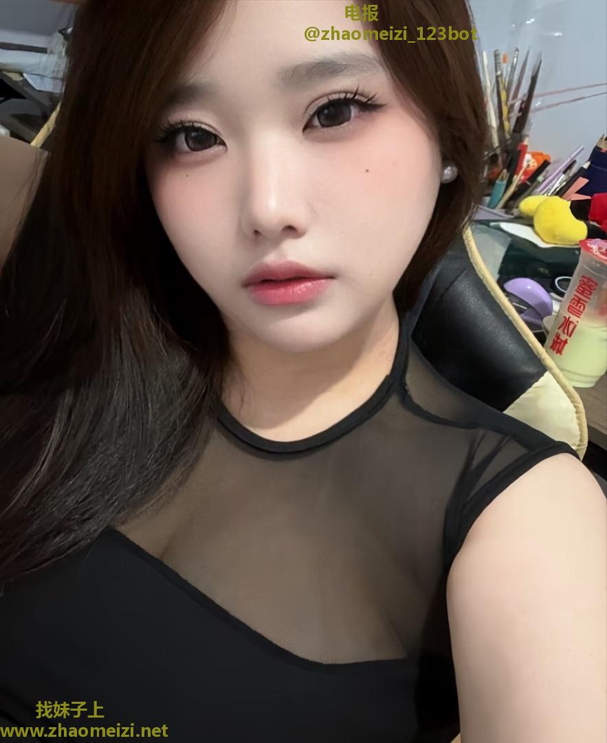 馒头B大臀骚妇