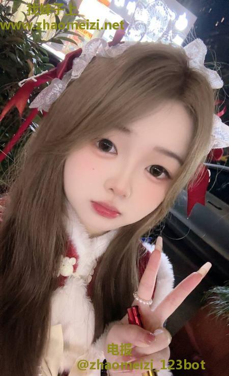 巨臀小萝莉