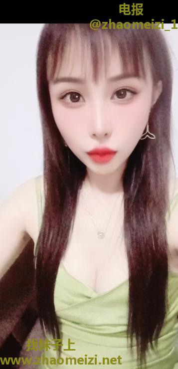道里甜美小妹子