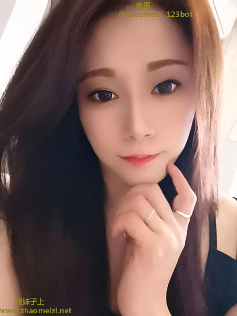 龙华丰满性感御姐型