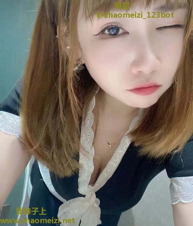 武侯雨欣