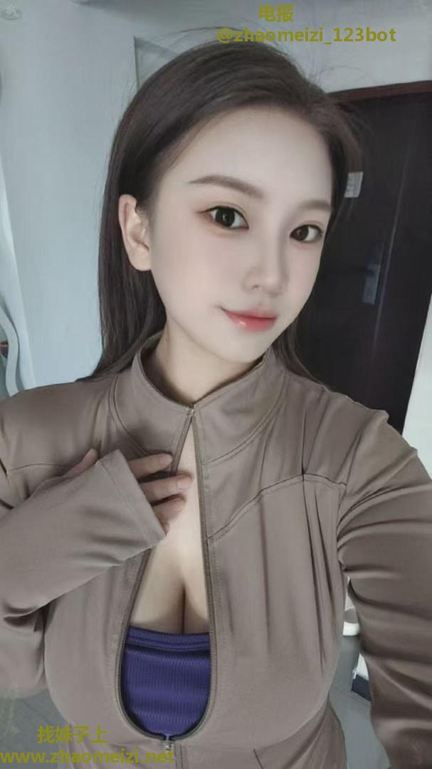 北郊大胸