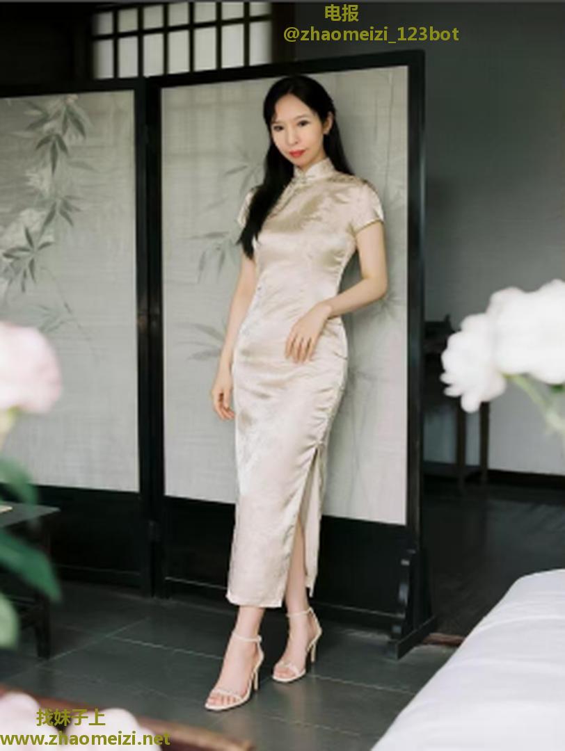 风骚喷潮熟女