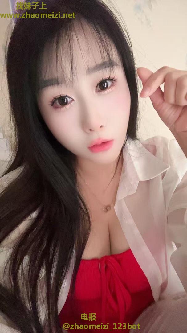 鼓楼大奶小骚B