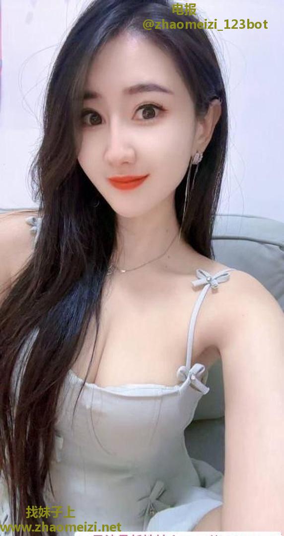 s型身材御姐