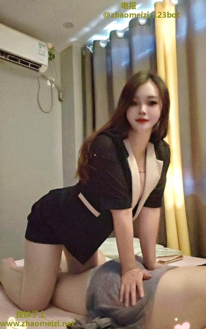 大胸多汁尤物妹妹