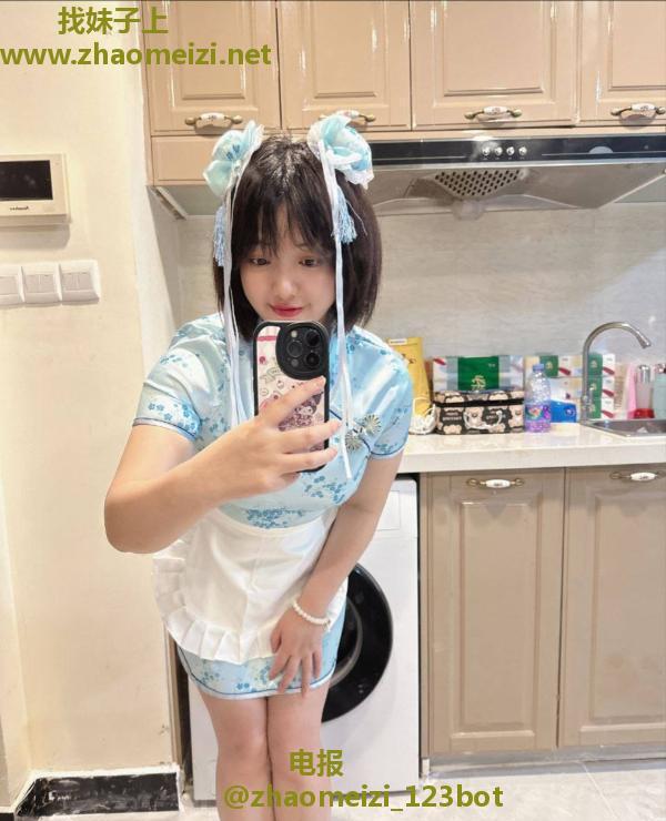 回锅小胖妹花花