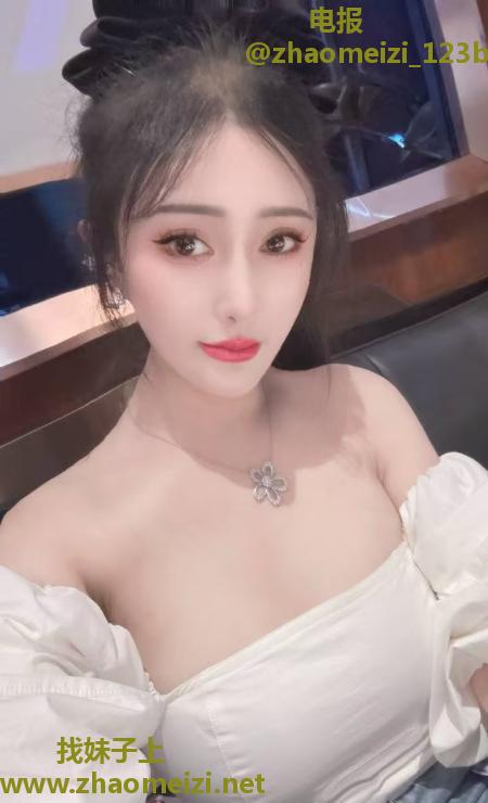 朝阳美胸御姐思彤