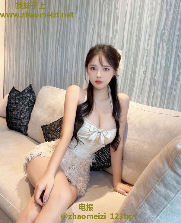 园区模特小菲
