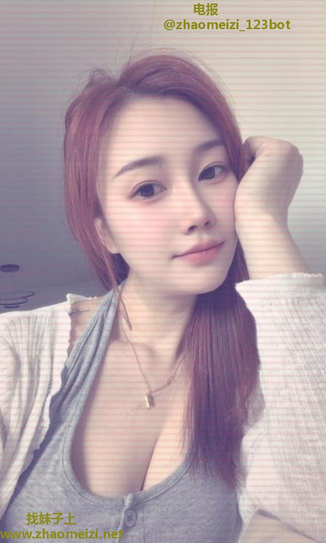 风骚的小姐姐