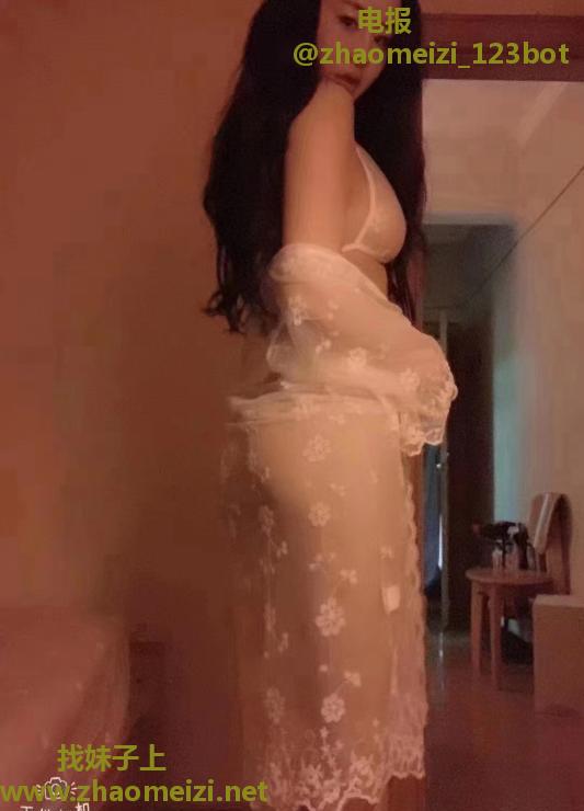 性感尤物卡卡