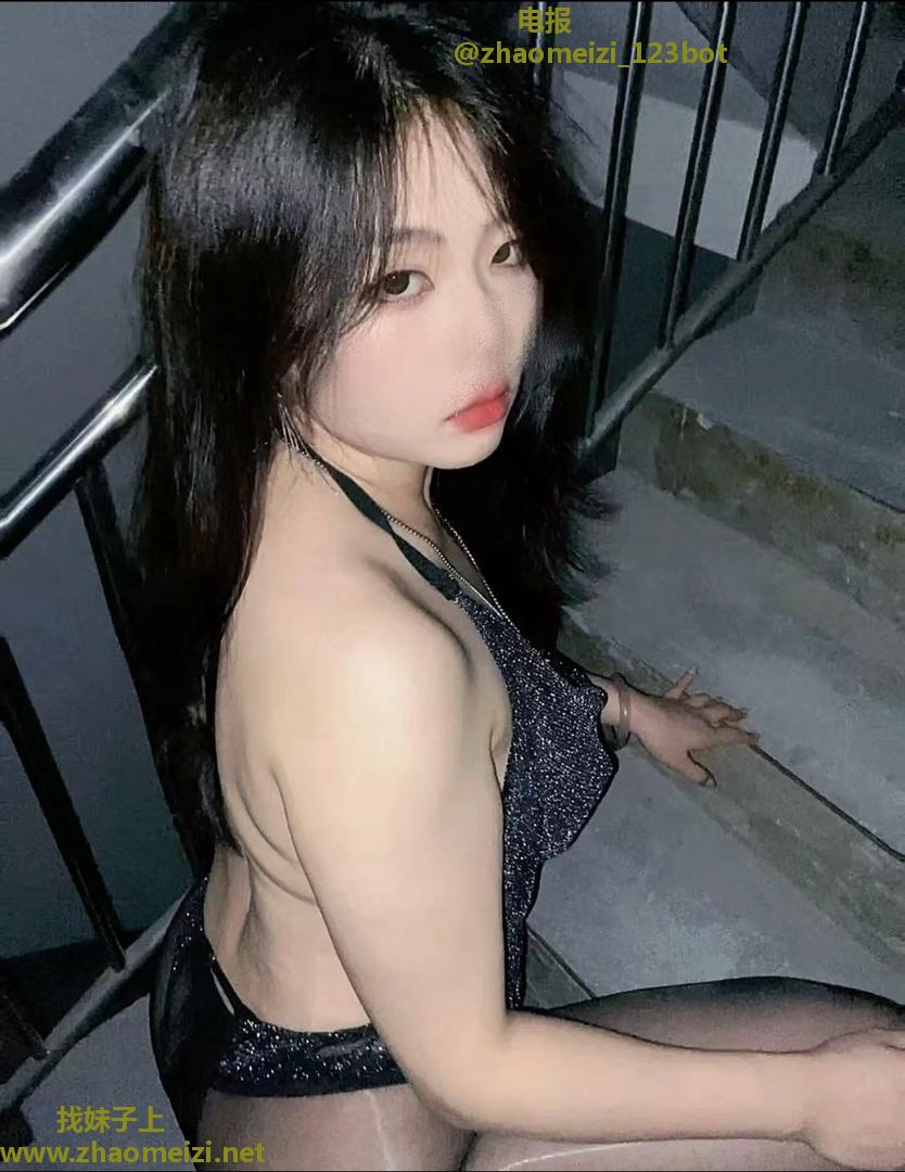 佛山长腿大胸骚女