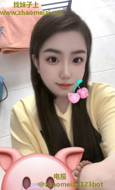 津南微胖女孩