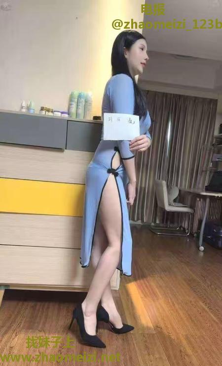 旗袍水磨少妇