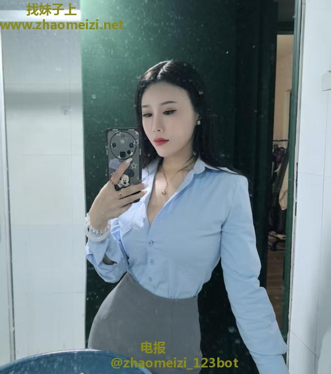 丝足女神小雅