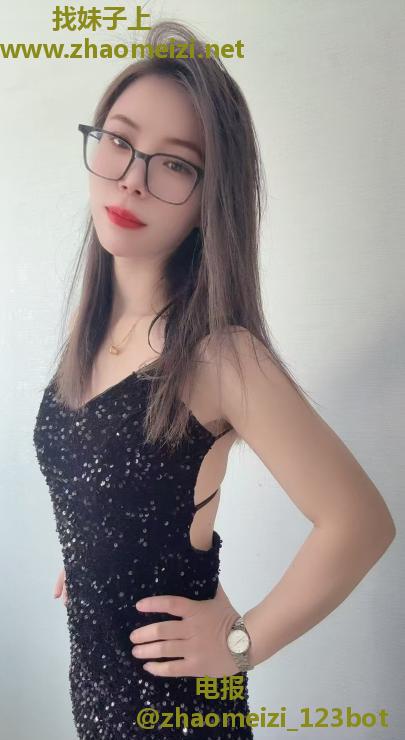 铁西眼镜少妇
